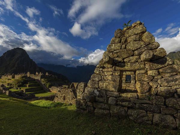 Machu Picchu has a new discovering with a tunnel of 500 years old