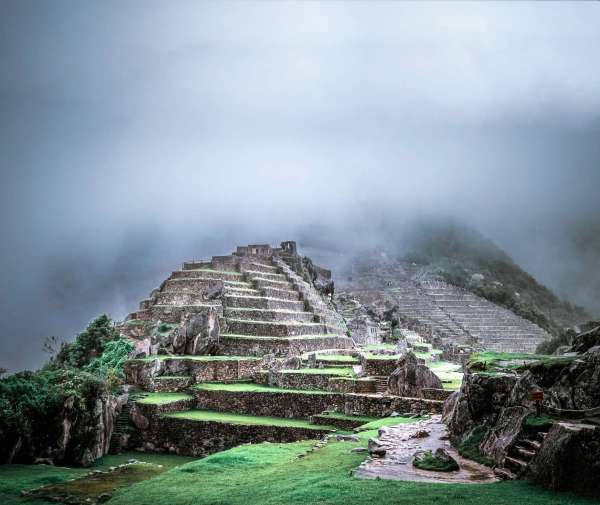Machu Picchu Vegano: Guía Completa para Viajeros Plant-Based