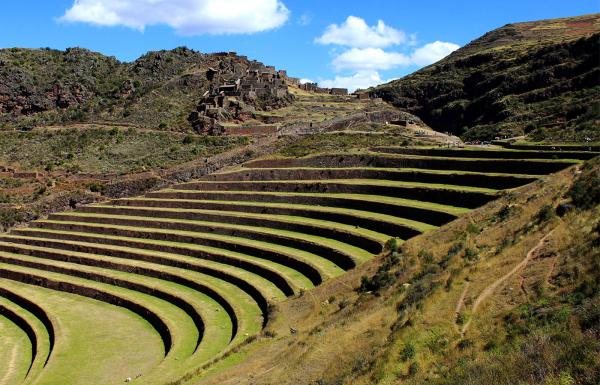 Día 1: Valle Sagrado de los Incas - Noche en Aguas Calientes