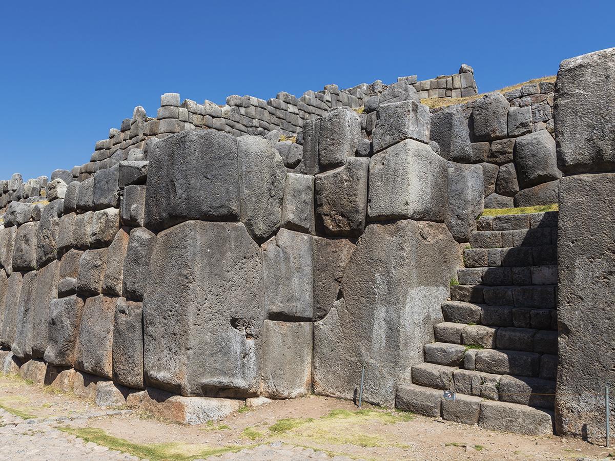 Sacsayhuaman: The stones of the religious Inca empire